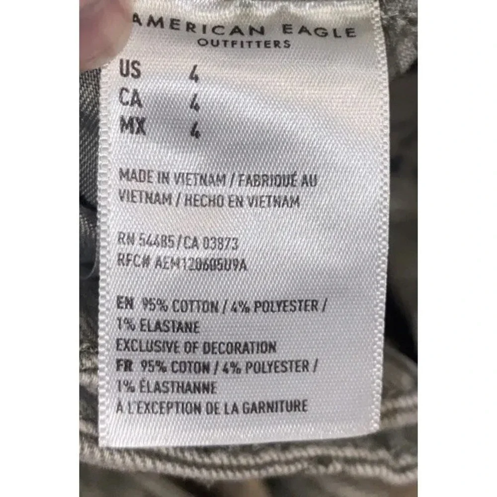 New American‎ Eagle paper bag tie high rise Mom Green Jean Shorts Womens Sz 4